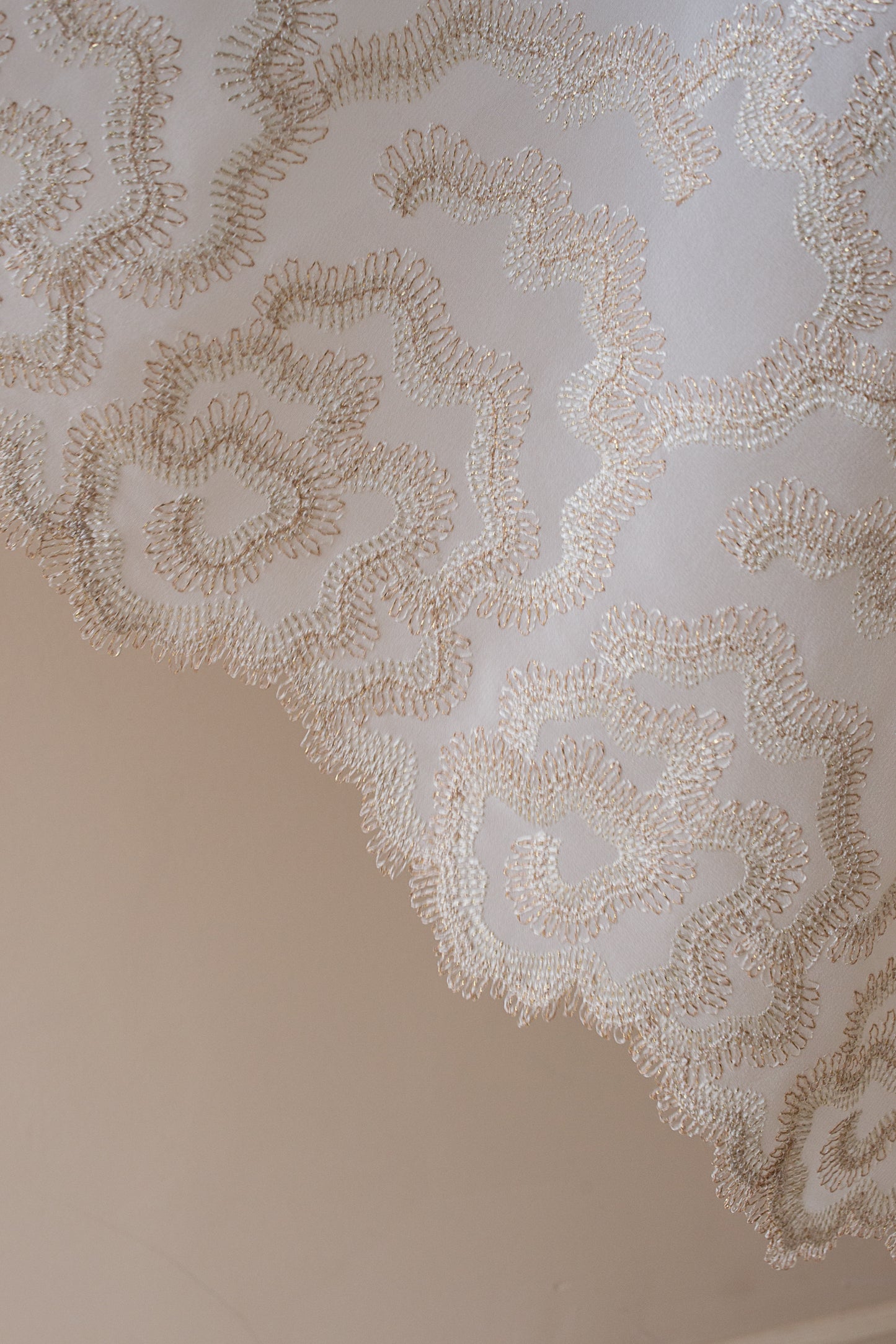 SILK WITH LACE