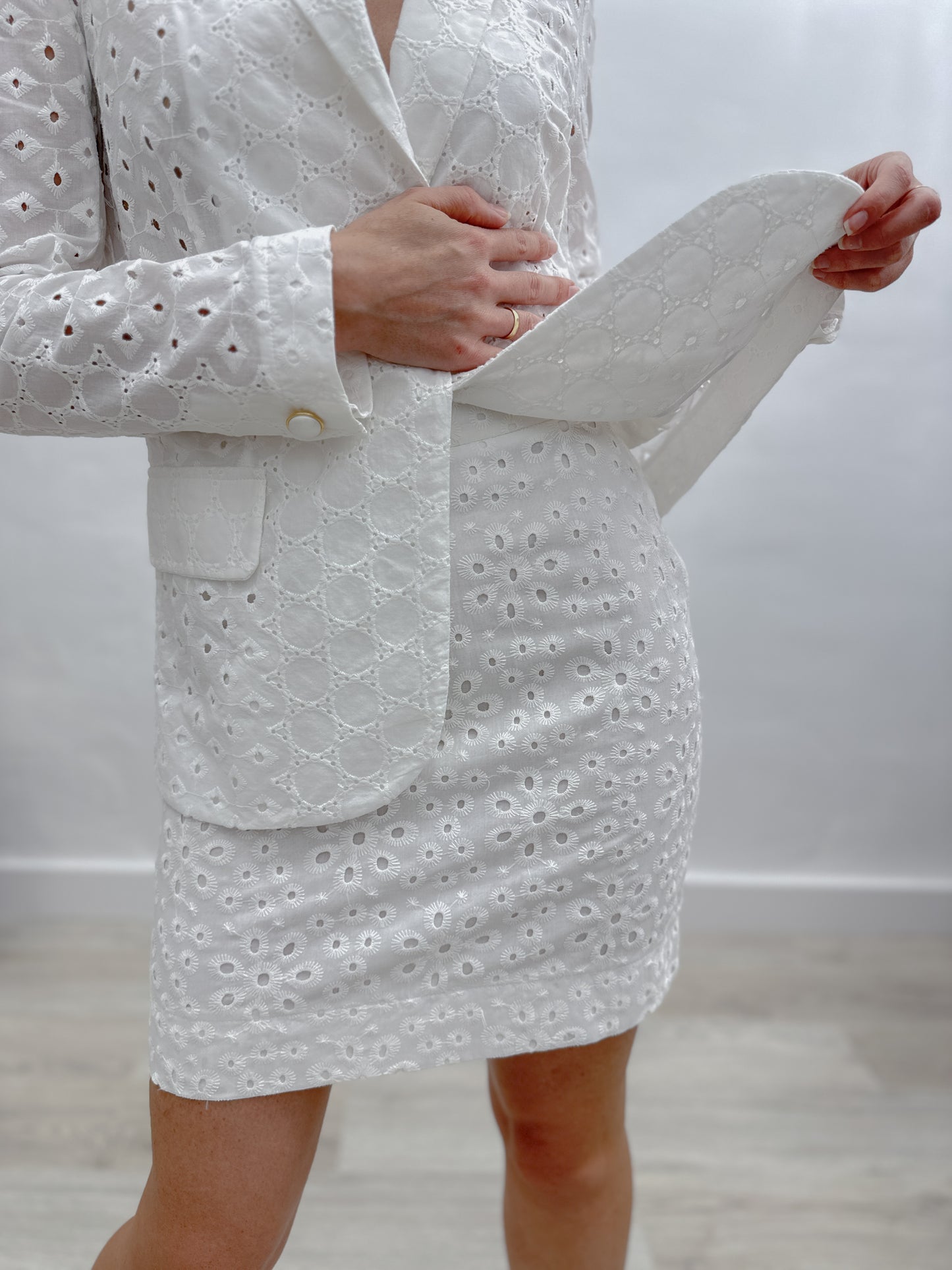COTTON LACE SKIRT