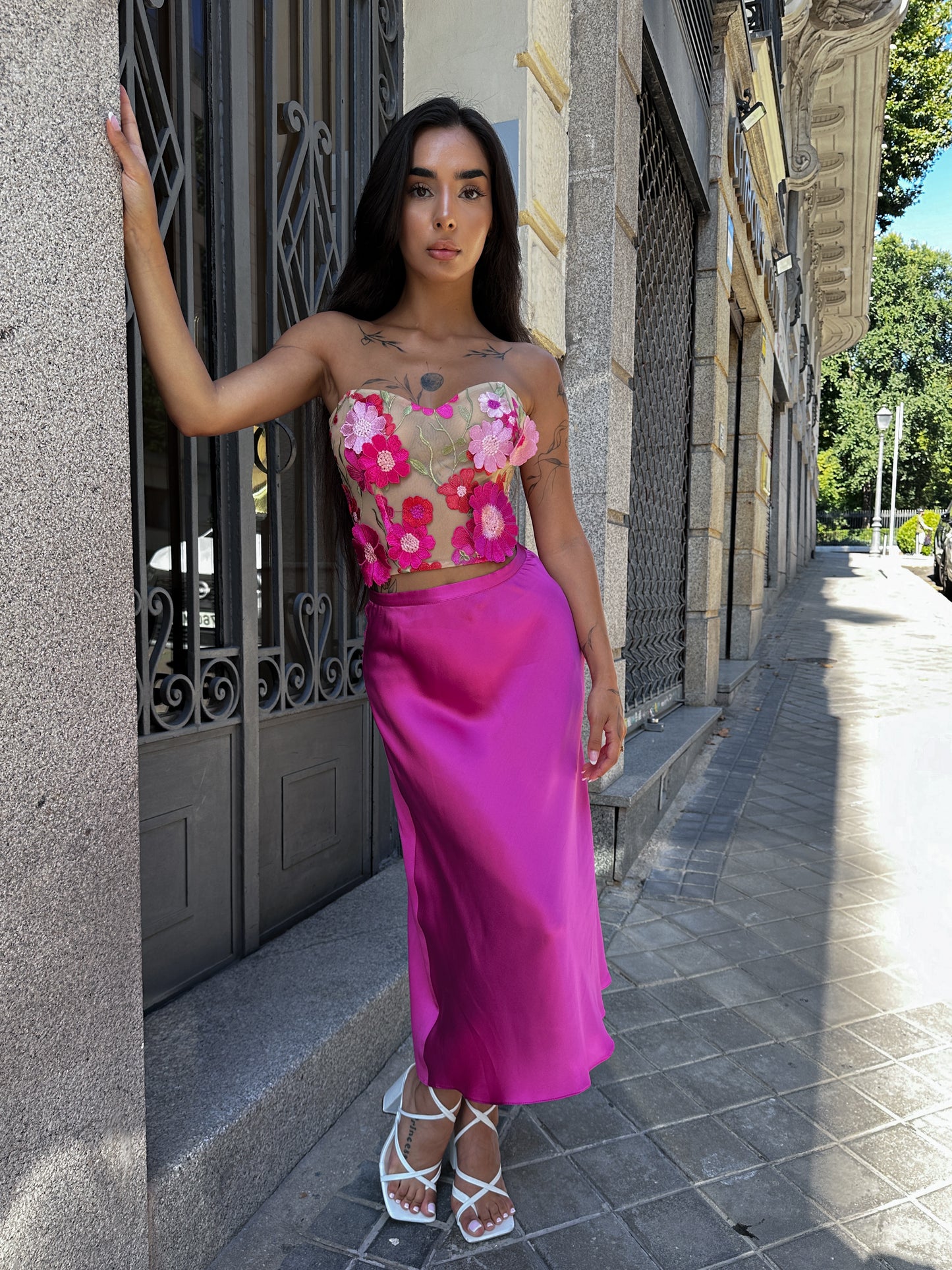 CORSET WITH FLOWERS