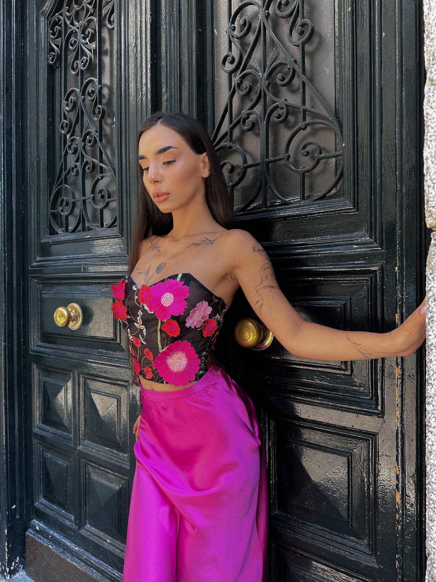 CORSET WITH FLOWERS