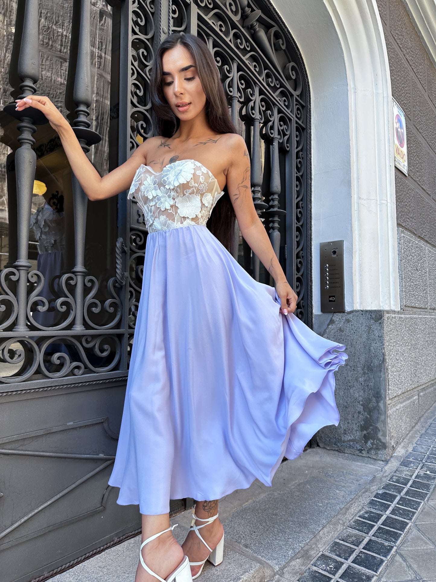 CORSET WITH FLOWERS