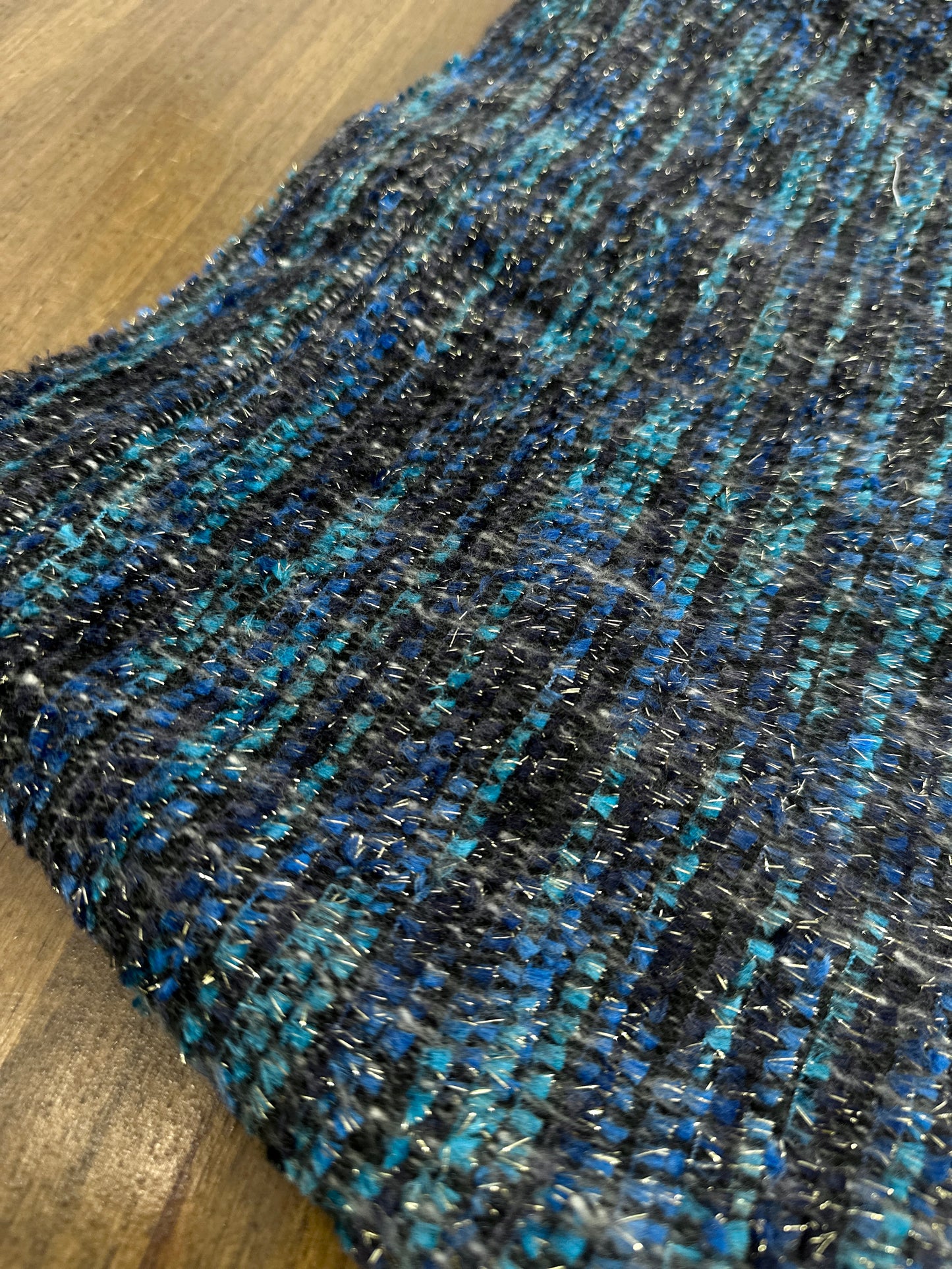 Tweed blue skirt of wool hight quality