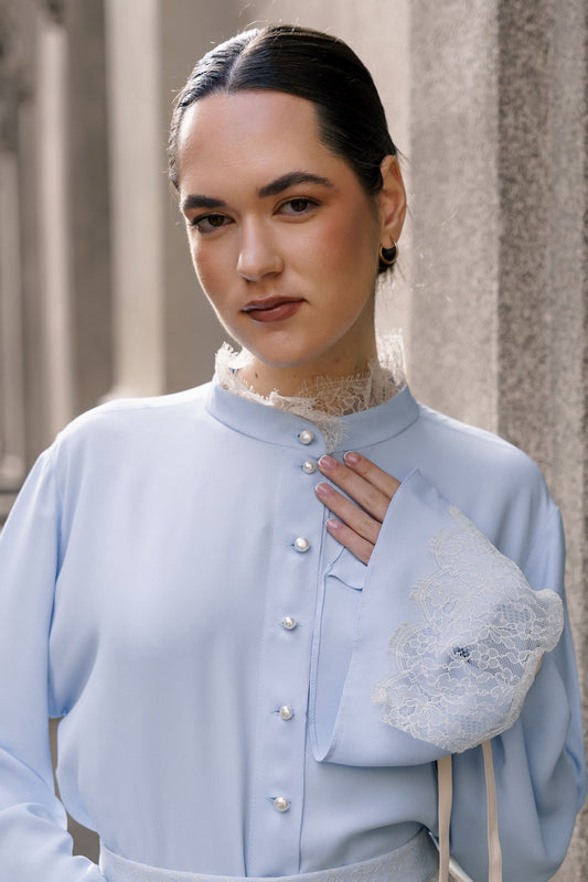 BLUSA AZUL CIELO