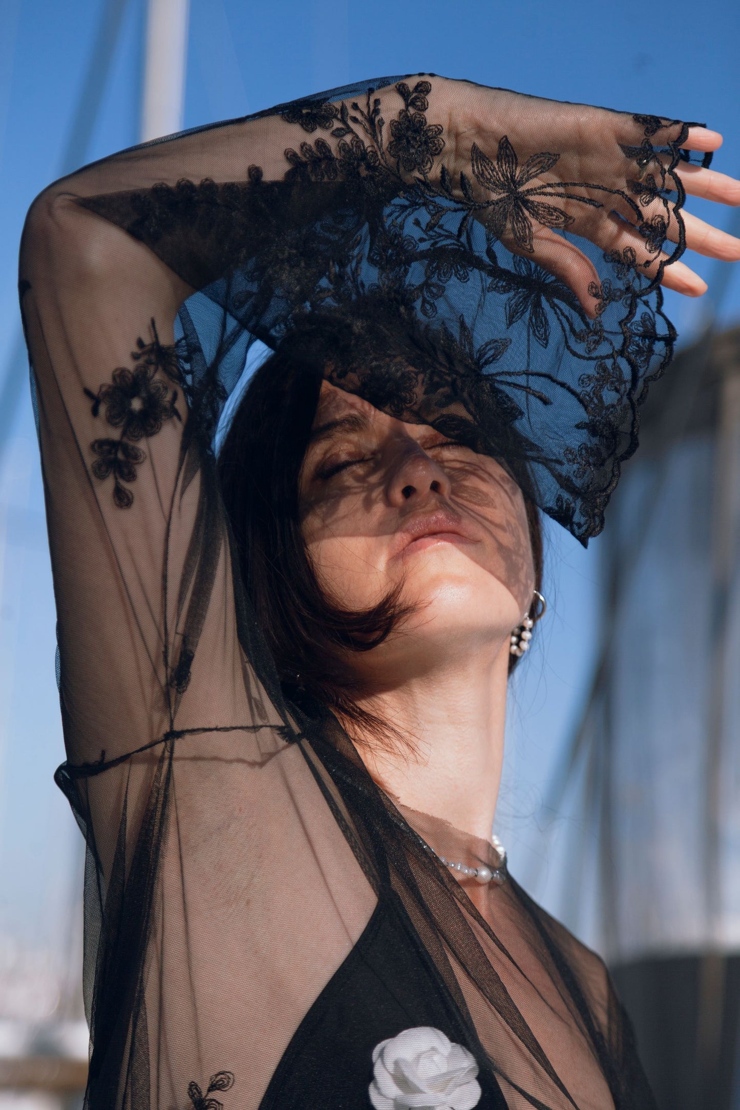  VESTIDO DE PLAYA NEGRO CORTO