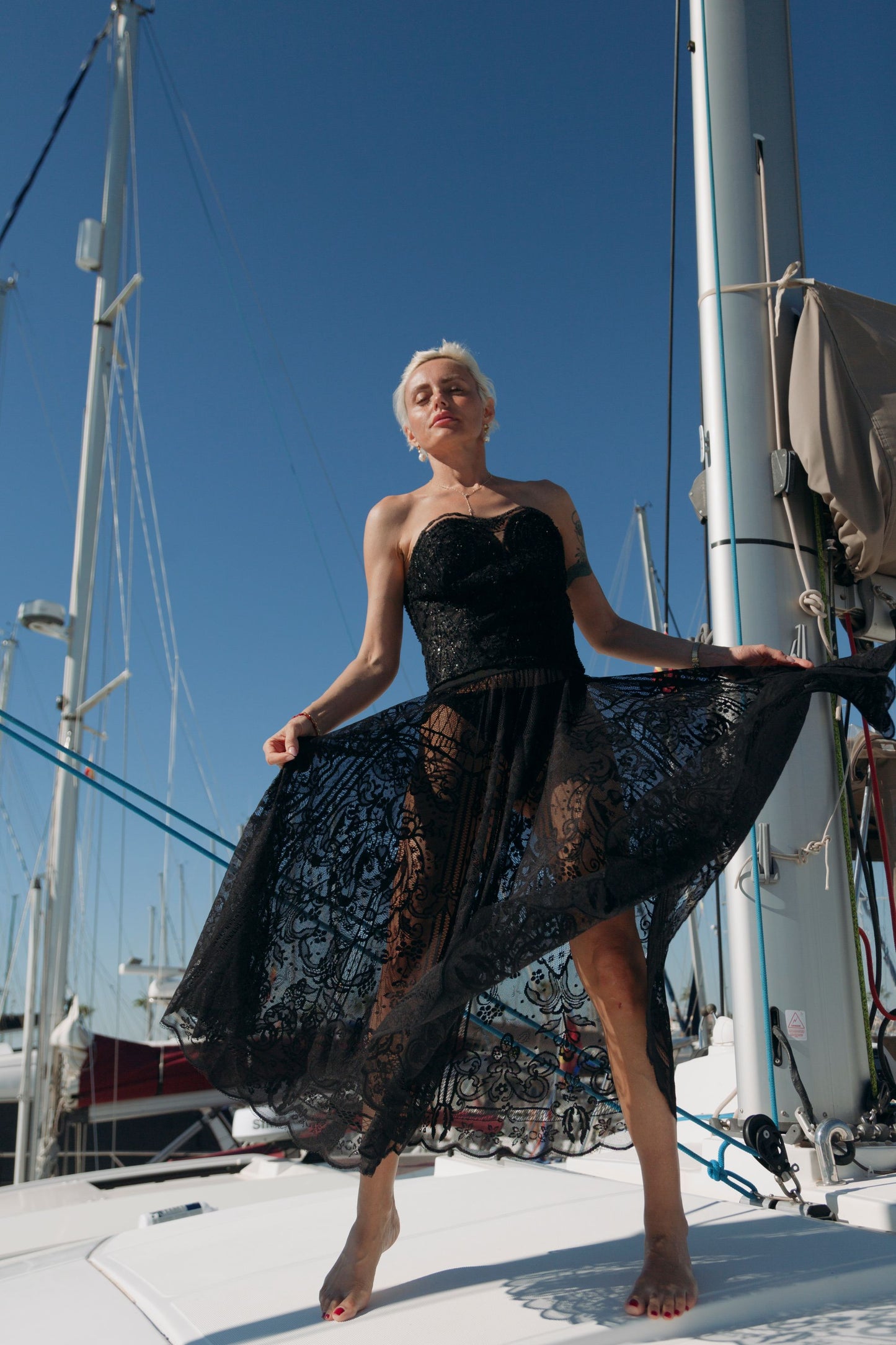 BLACK BEACH MAXI SKIRT
